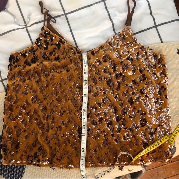 anthropologie velvet tank with sequin details nwt - Picture 9 of 9